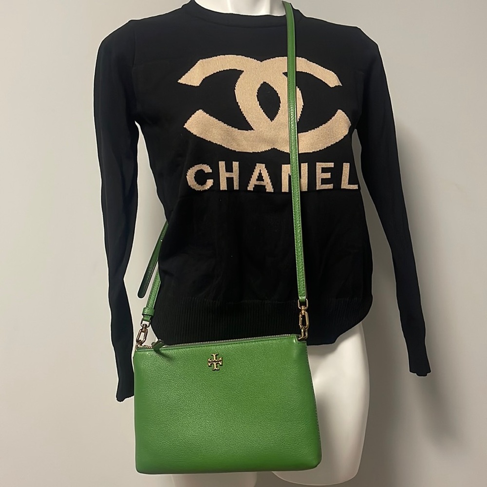 Tory Burch leather crossbody adjustable bag